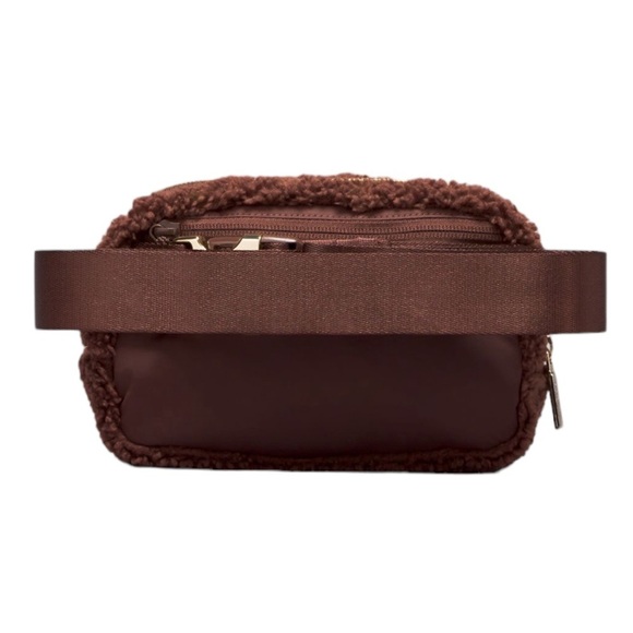 Lululemon Fleece Everywhere Belt Bag 1L NWT - Picture 6 of 9